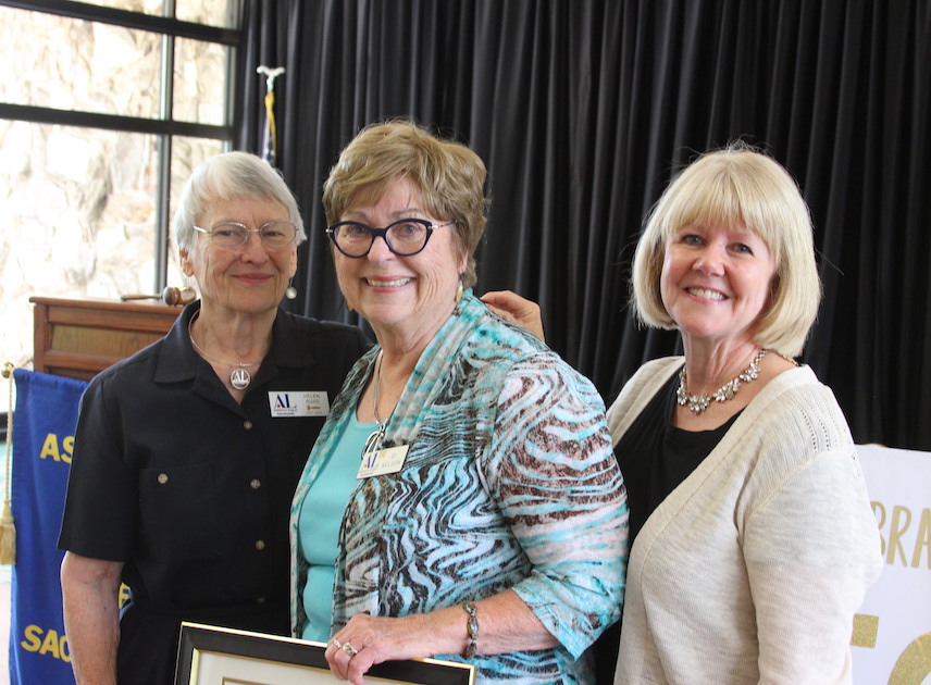 Di Nelson Named Ada Edwards Laughlin Award Recipient